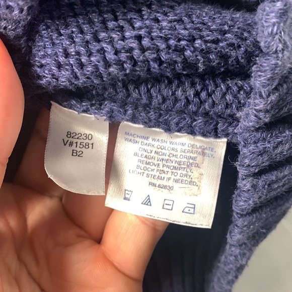 LAND’S END SWEATER - Picture 4 of 7